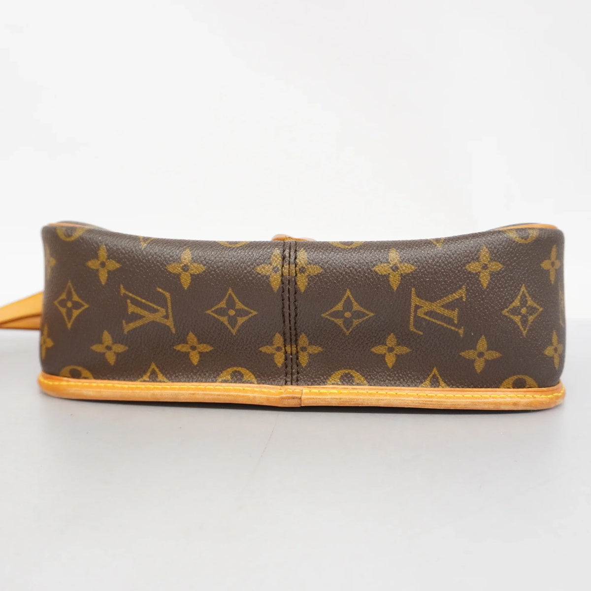Auth (Fair) Louis Shoulder M42250 Pre-Owned Women's Bag Monogram Sologne Vuitton