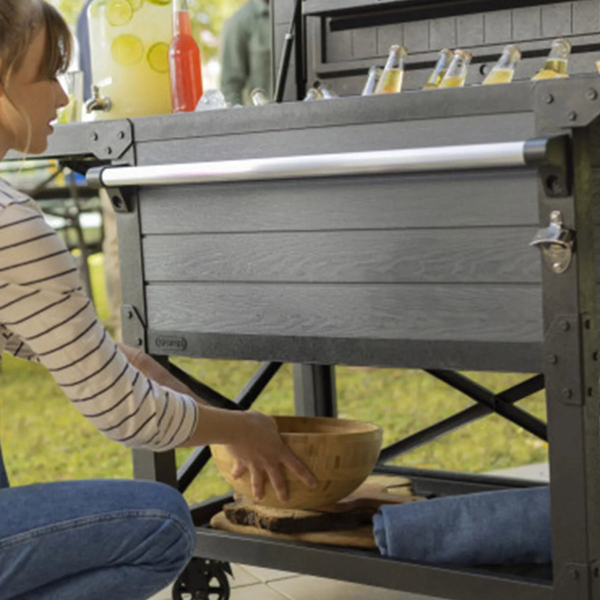 Bar Patio Beverage Cooler Outdoor Keter Chest Ice Gray Cart, Insulated